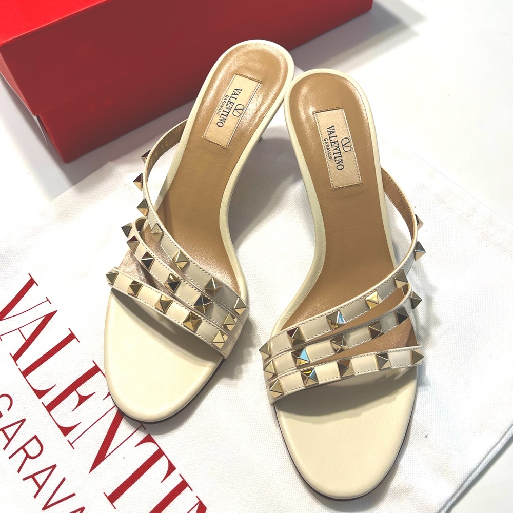 Valentino rockstud sandal